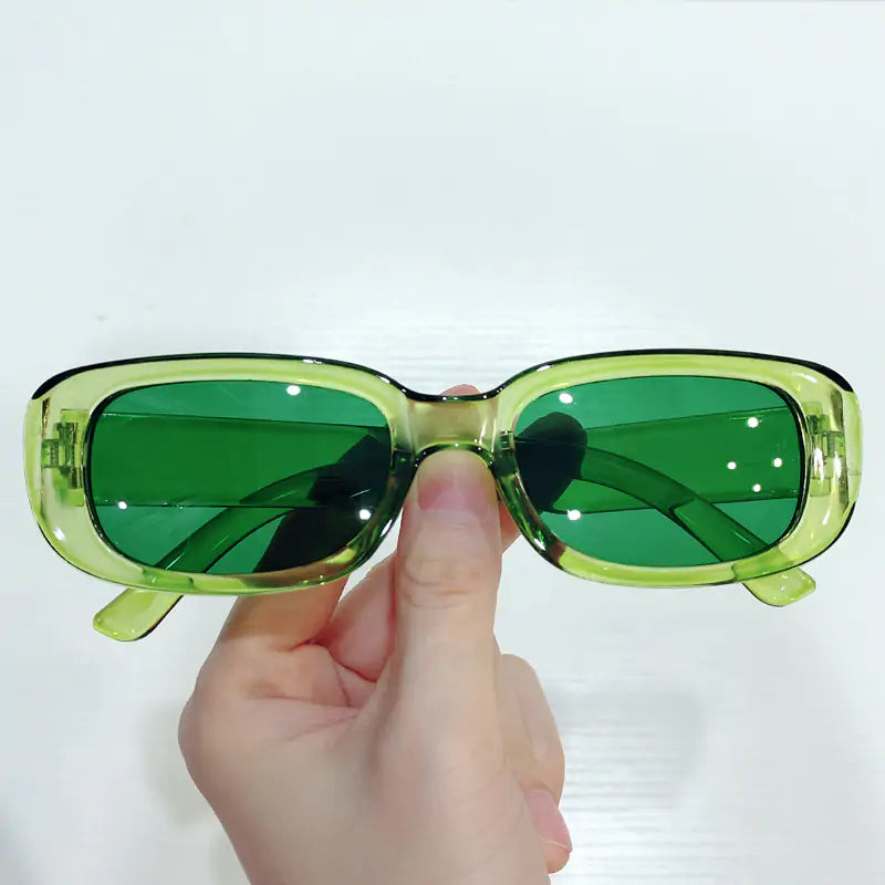 Retro Glam Vintage Sunglasses