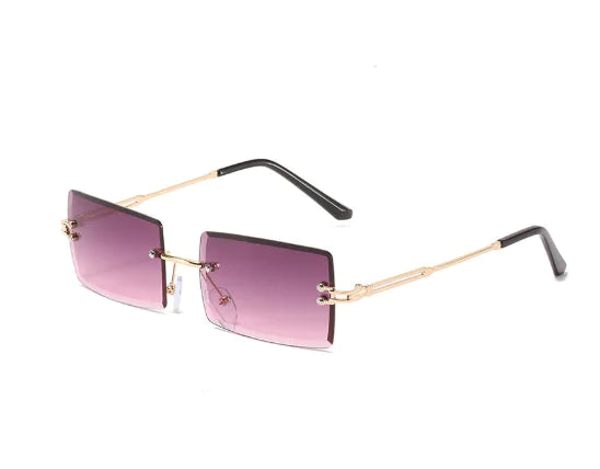 Timeless Chic Women's Retro Sunglasses