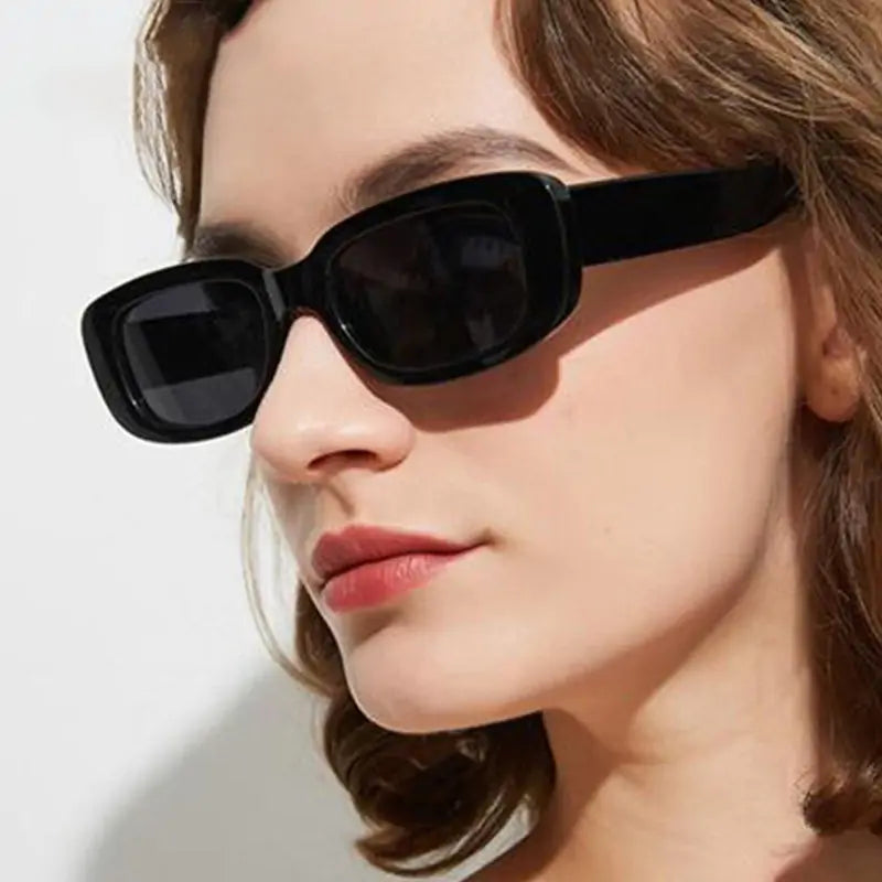 Retro Glam Vintage Sunglasses