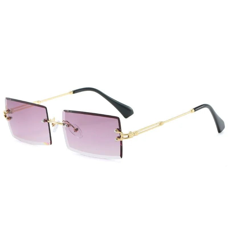 Timeless Chic Women's Retro Sunglasses